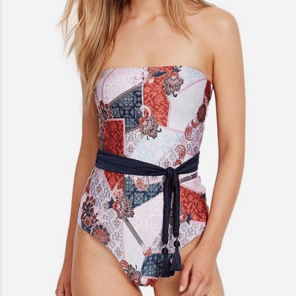 MILEA
PALM SPRINGS BANDEAU MAILLOT size U.S. 6